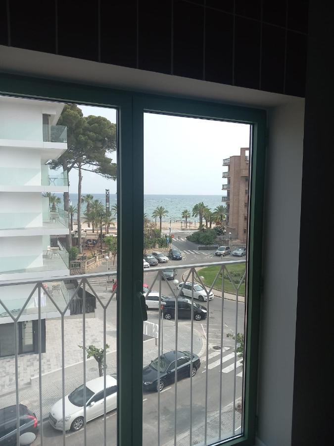 Terra Aurea Aparthotel Salou Exterior foto