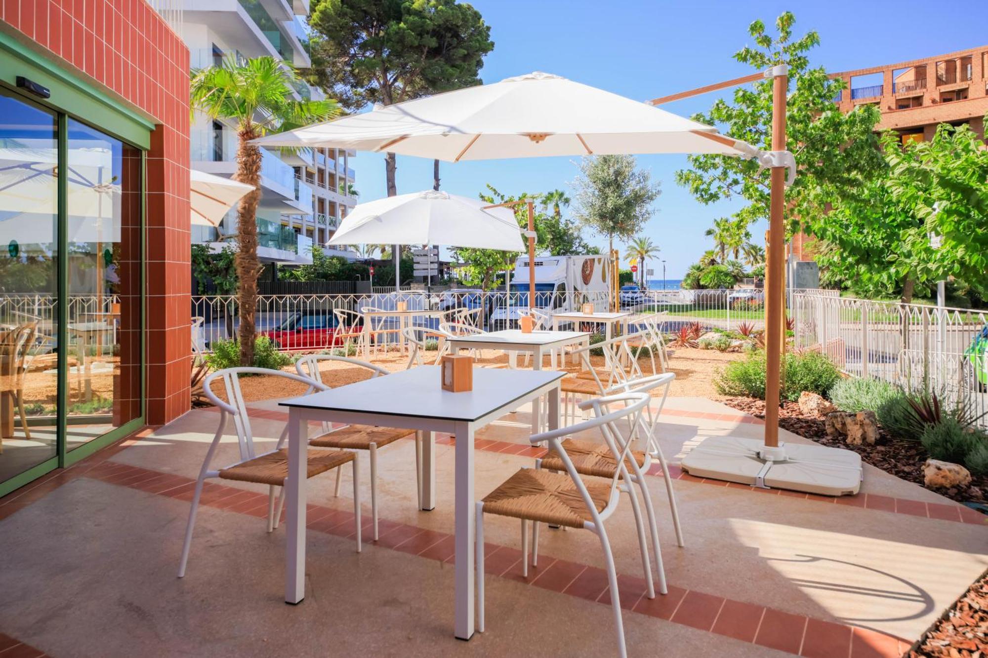 Terra Aurea Aparthotel Salou Exterior foto
